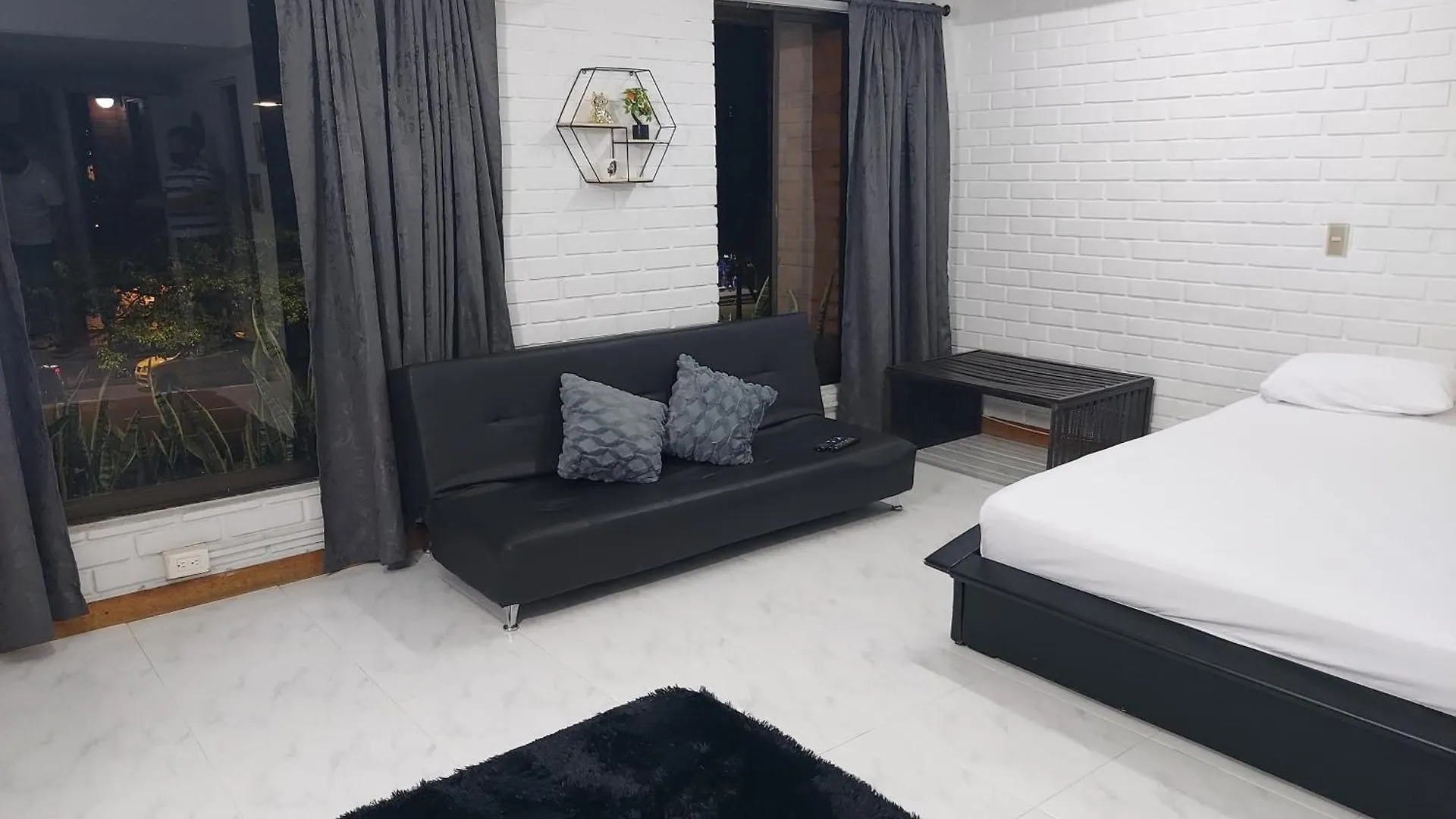 Apartament Loft En El Exclusivo Barrio Poblado - Medellín 0*,  Kolumbia